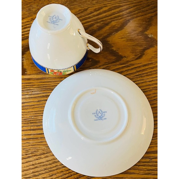 Teacup and Saucer - Hand Painted Flowers 1930s English Bone China - Picture 9 of 9